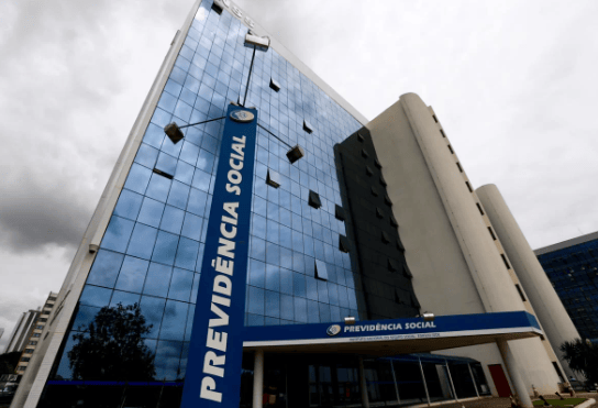 Aposentados do INSS vão receber quase R$2 BILHÕES da Justiça Federal Aposentados do INSS vão receber quase R$2 BILHÕES da Justiça Federal
