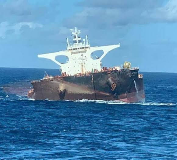 Afundamento de navio