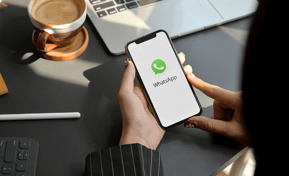 WhatsApp colorido? Veja nova atualização e aprenda a escolher cores no app! WhatsApp colorido? Veja nova atualização e aprenda a escolher cores no app!