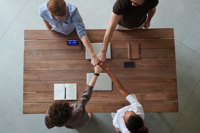 ,liderança , gestão de equipes, empresas, ,gestão de pessoas, recursos humanos, empresa, empreendedor, empreendedorismo, pexels-fauxels-3184430