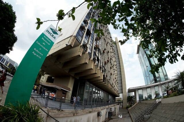 Concurso Incra: ministro anuncia 742 vagas para novo edital; confira! Concurso Incra: ministro anuncia 742 vagas para novo edital; confira!