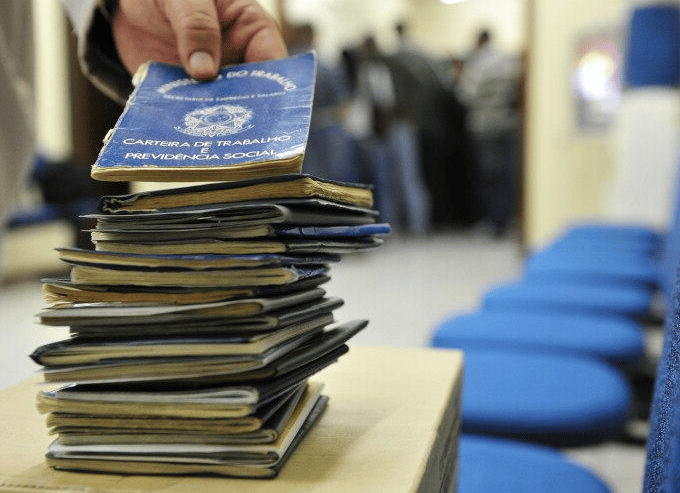Suspensão de contratos e redução salarial: Entenda a MP 936 e saiba quais são os direitos do trabalhador