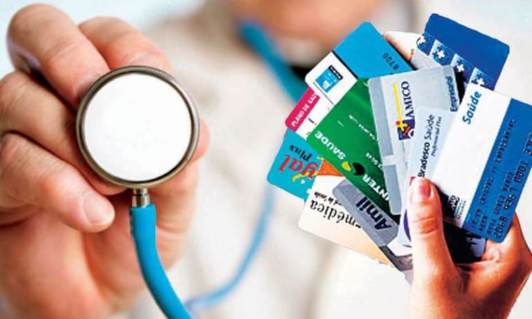 Cancelamento de plano de saúde sem aviso prévio enseja indenização