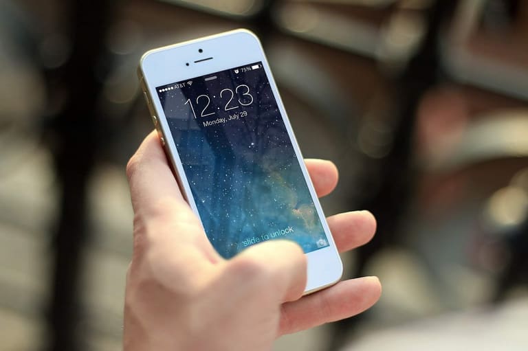 iphone-410324-1920