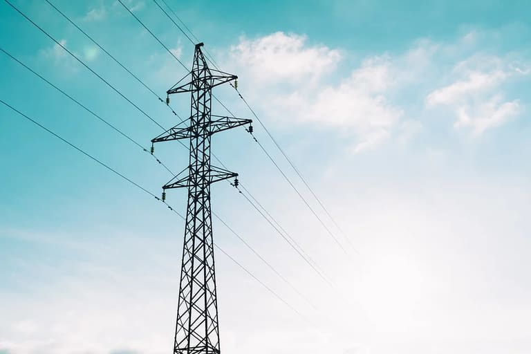 Energia Elétrica Energia Elétrica: Aneel regulamenta inclusão automática da Tarifa Social