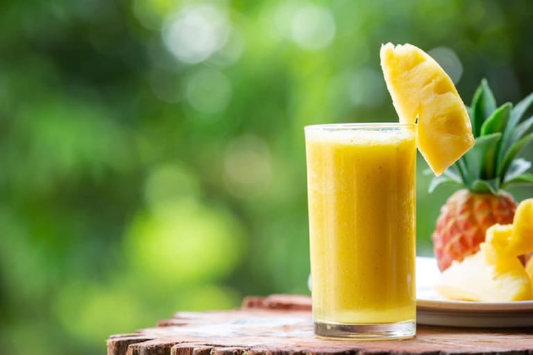 Benefícios do suco detox veja 4 dicas para fazer diferentes receitas – Reprodução Freepik Benefícios do suco detox veja 4 dicas para fazer diferentes receitas - Reprodução Freepik