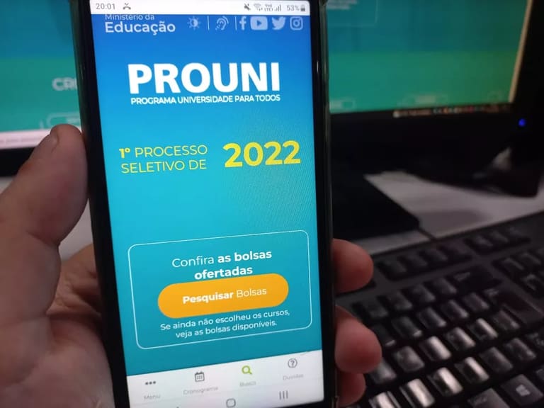 ALERTA! Prazo para manifestar interesse na LISTA DO PROUNI acaba nesta terça-feira ALERTA! Prazo para manifestar interesse na LISTA DO PROUNI acaba nesta terça-feira