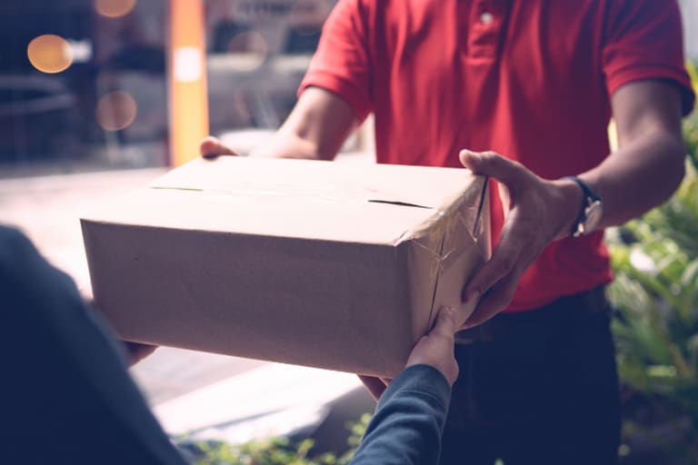 Como melhorar o serviço de delivery de sua empresa -- Reprodução Canva