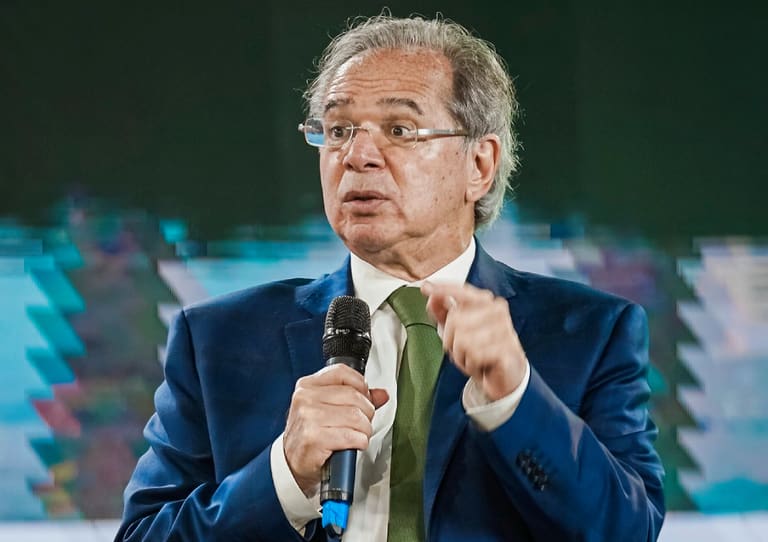 Paulo Guedes diz que vai melhorar e aprofundar programas sociais