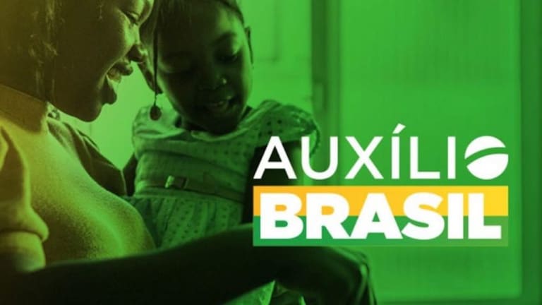 Auxílio Brasil: fila de espera cresce mais do que lista de entradas