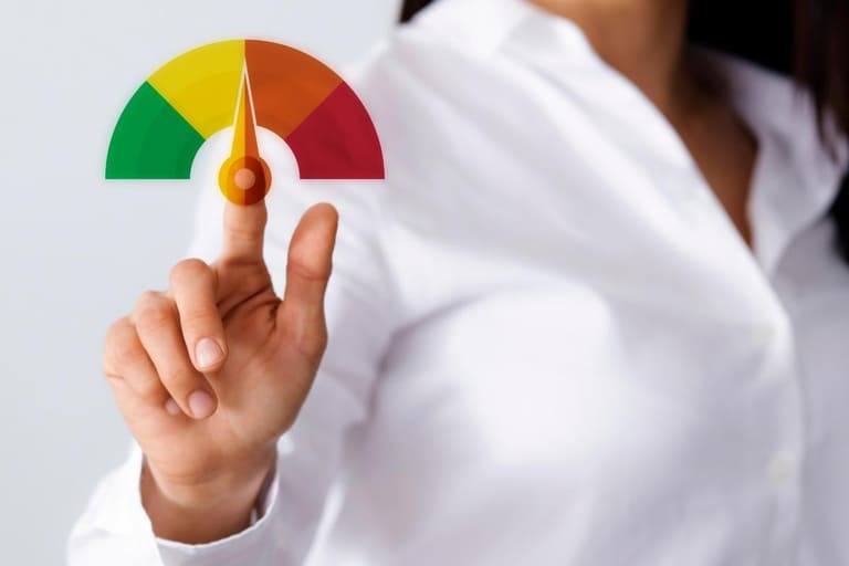 Como quitar dívidas e aumentar o score do Serasa?