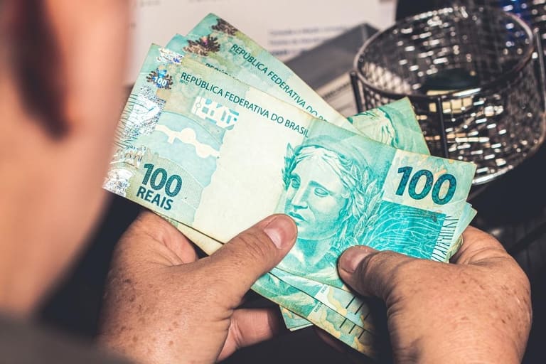 Precisando de dinheiro? Está negativado? Veja como conseguir até R$ 1.000,00