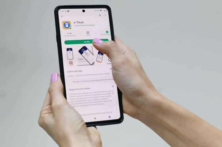 Perdeu o título de eleitor? Veja como baixar o app e-título