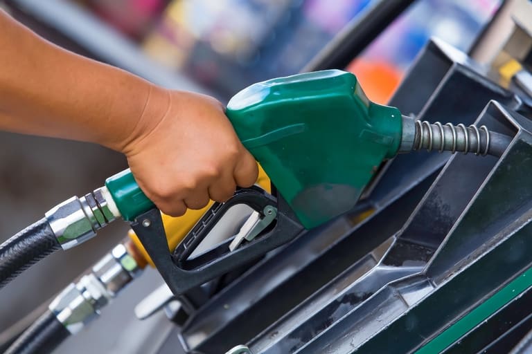 Reajuste no preço da gasolina impacta o orçamento dos consumidores; veja os novos valores