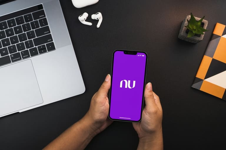 Nubank Nubank: Saiba tudo sobre a conta para menores de 18