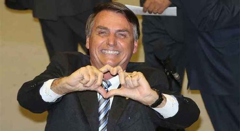 Bolsonaro bate o martelo e define volta de Auxílio para dezembro