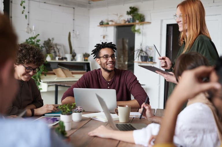 Curso de comunicação no foco organizacional