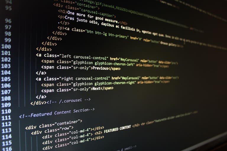 Como criar um site usando JavaScript