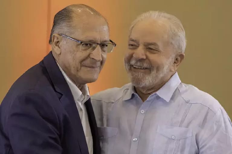 PRESENTE para os trabalhadores com carteira assinada neste carnaval é confirmado