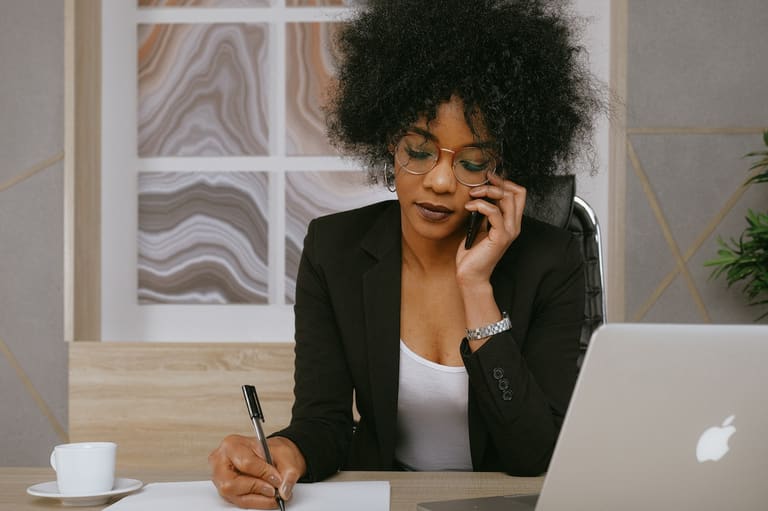 Se prepare para atuar como Assistente Administrativo