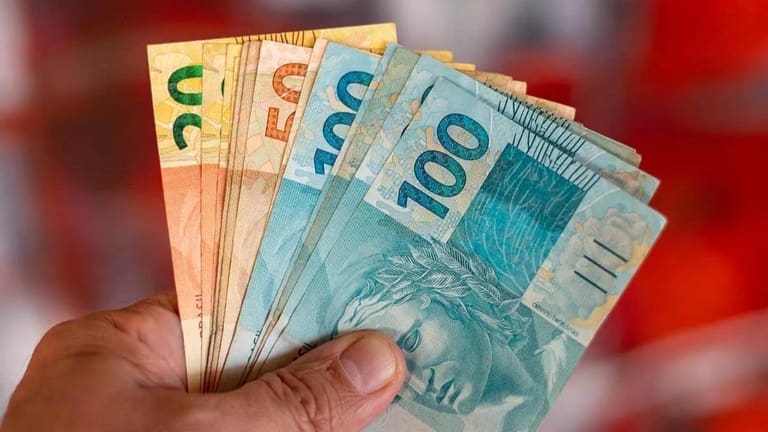 Banco Central: VALORES A RECEBER já contemplou 4 milhões de pessoas Banco Central: VALORES A RECEBER já contemplou 4 milhões de pessoas