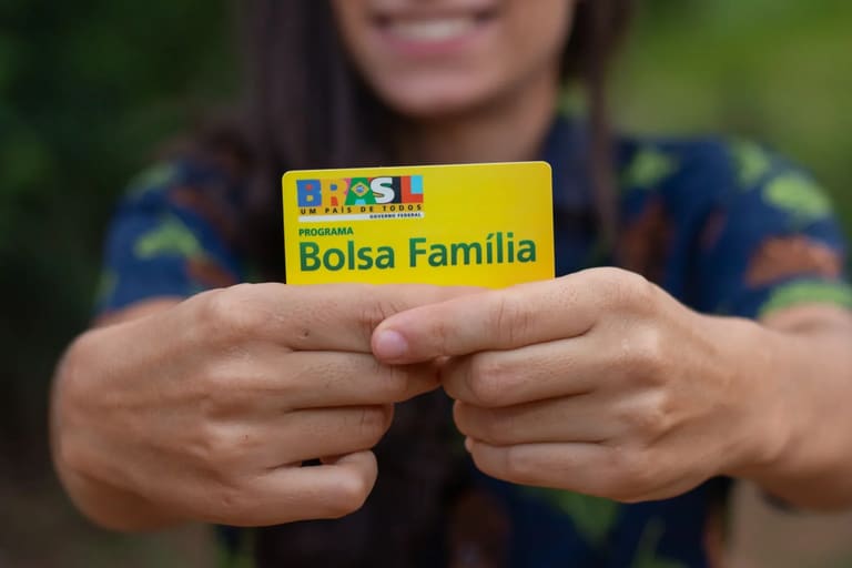 Para continuar no BOLSA FAMÍLIA os beneficiários devem fazer ESTE procedimento