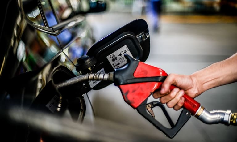 Ponto a ponto: entenda como a mudança no PPI afeta o bolso dos brasileiros Ponto a ponto: entenda como a mudança no PPI afeta o bolso dos brasileiros