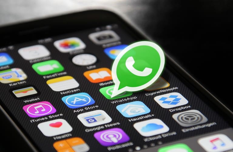 JÁ ESTÁ DECIDIDO: WhatsApp anuncia FIM dos NÚMEROS de celular no aplicativo; veja como isso acontecerá