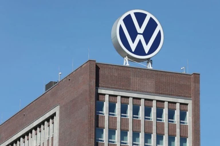 BOMBA! Volkswagen SUSPENDE produção de carros no Brasil e deixa todos em choque BOMBA! Volkswagen SUSPENDE produção de carros no Brasil e deixa todos em choque