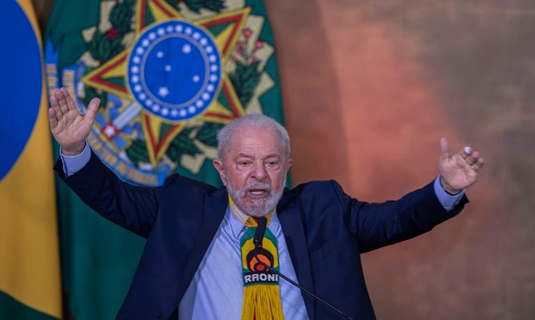 Lula volta a prometer aumento real do salário mínimo todos os anos Lula volta a prometer aumento real do salário mínimo todos os anos