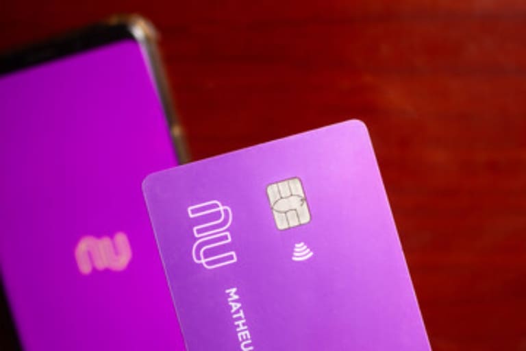Descubra o Poder do Cartão Ultravioleta da Nubank: Vantagens que Vão Além das Expectativas Descubra o Poder do Cartão Ultravioleta da Nubank: Vantagens que Vão Além das Expectativas