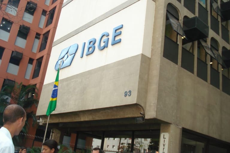 IBGE: edital PUBLICADO para 7.548 vagas! IBGE: edital PUBLICADO para 7.548 vagas!