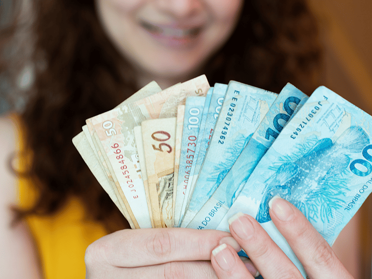 Prazo para sacar PIS/PASEP no Banco do Brasil e Caixa