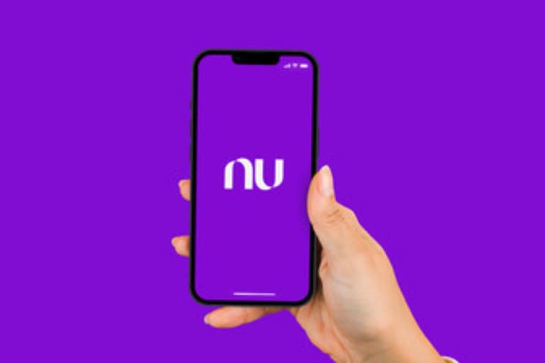 NOVO serviço do Nubank para celular DESPERTA interesse dos clientes