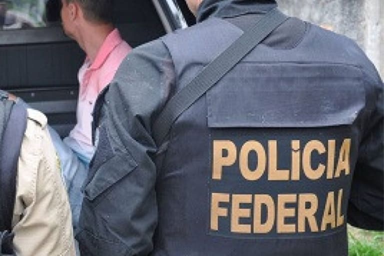 Saiba como é o cargo de Agente Administrativo da PF