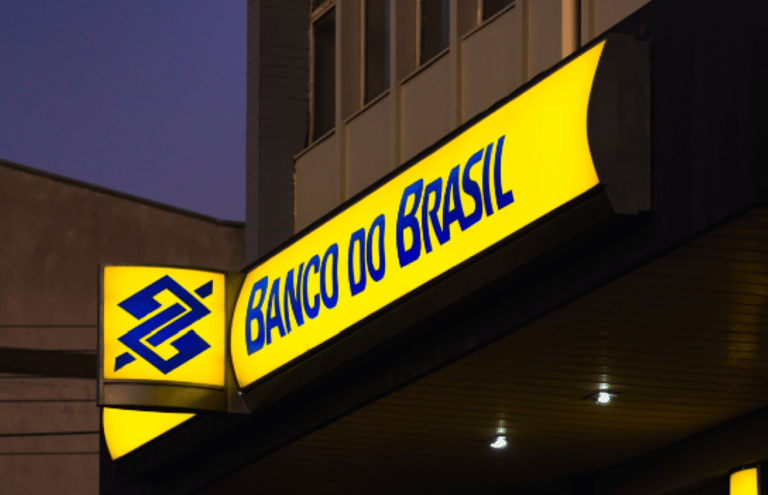 Banco do Brasil emite COMUNICADO para brasileiros sobre compras na internet