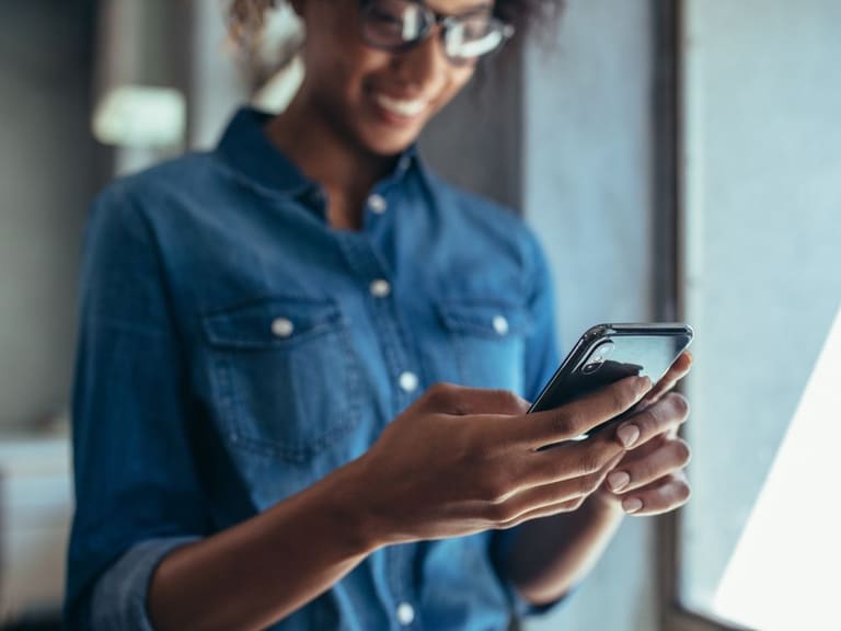Celular pré ou pós-pago: O que é melhor?