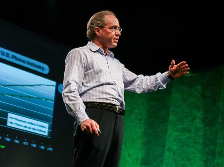 Cientista fala sobre a imortalidade e diz que a atingiremos em 2030 (Entenda!)