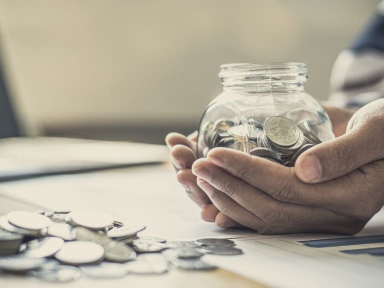 Como juntar dinheiro rápido? Veja algumas dicas