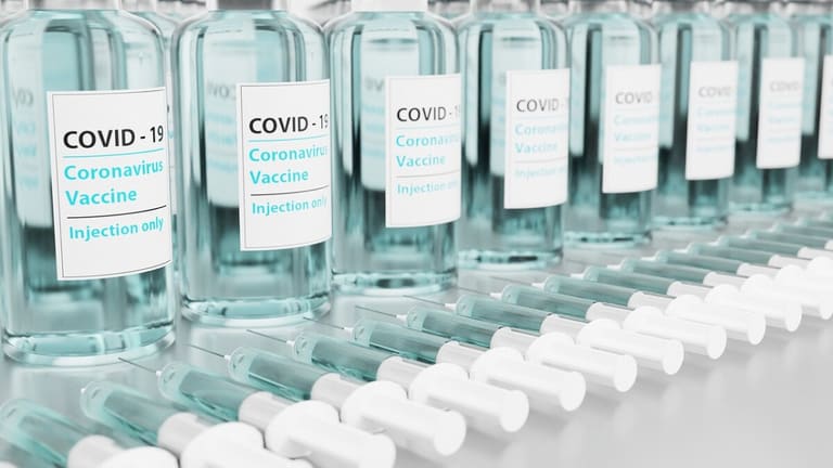 vacinação contra a covid-19