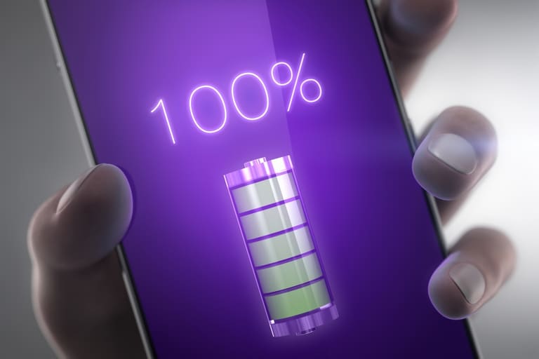 ALERTA sobre bateria de celular CHOCA brasileiros