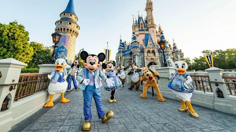 OPORTUNIDADE para você que SONHA em trabalhar na DISNEY!