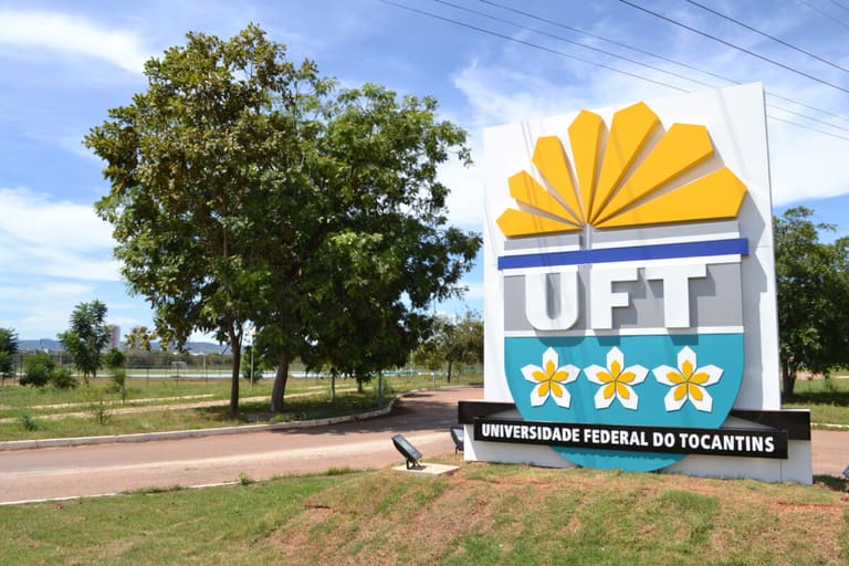 Provas do Vestibular 2024/1 são aplicadas neste domingo (29). Imagem: Divulgação/ UFT