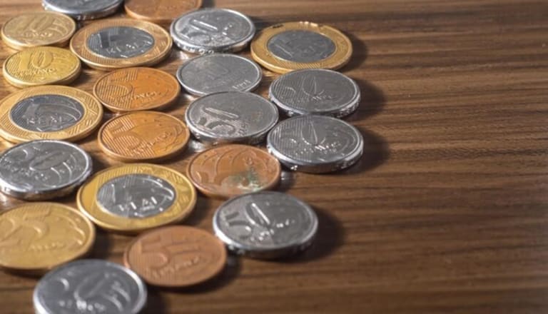 A Descoberta que Choca a todos: Defeito Enorme na Moeda de 50 Centavos