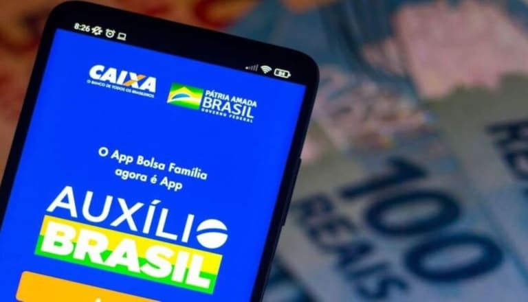 Recebeu AUXÍLIO EMERGENCIAL entre 2021 e 2022? Verifique agora se seu CPF está na lista de SORTUDOS que receberão R$ 15 MIL de indenização