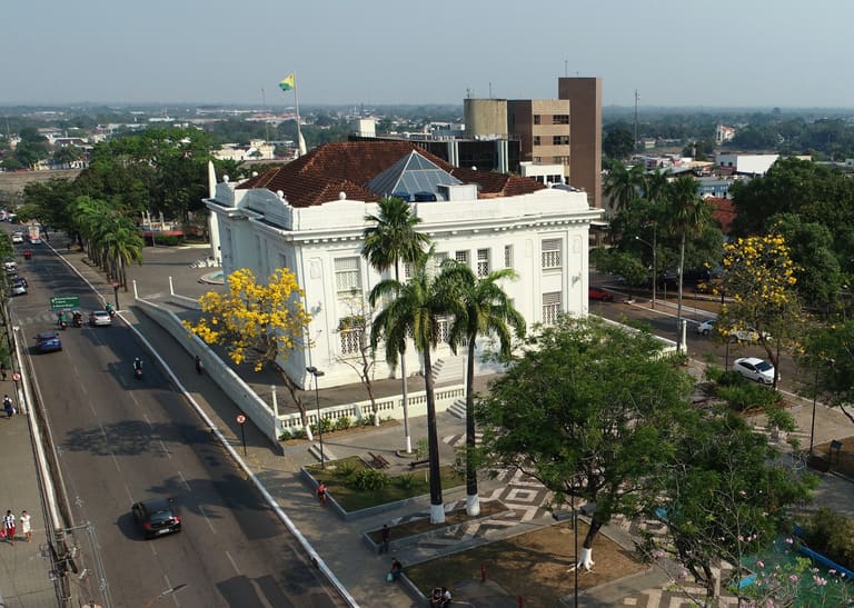 Concurso Norte: termina HOJE as inscrições para mais de 1.200 vagas com iniciais até R$ 12 mil