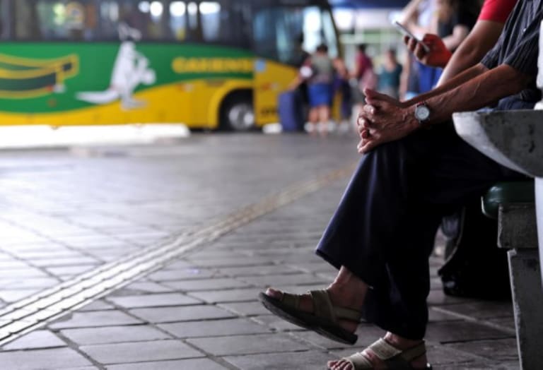 Ótima notícia para pessoas idosas que gostam de viajar!
