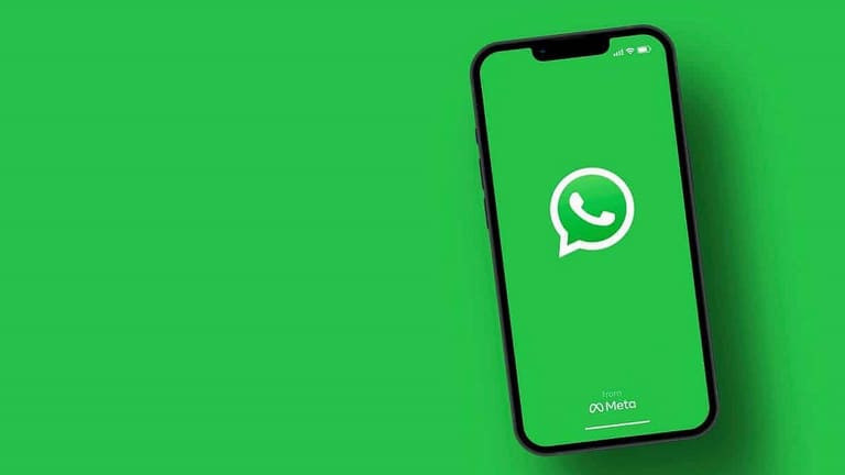 NOVIDADE! WhatsApp anuncia adoção do Pix; veja quem pode usar