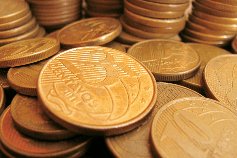 Essa moeda de 25 centavos com erro de cunhagem raro pode valer até R$260.