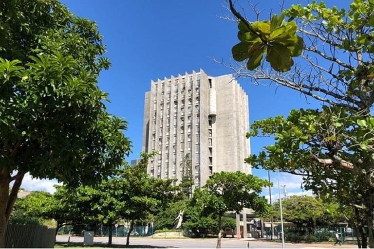 Quer ganhar acima de R$ 30 MIL? TJ SC abre CONCURSO com total de 20 vagas Quer ganhar acima de R$ 30 MIL? TJ SC abre CONCURSO com total de 20 vagas